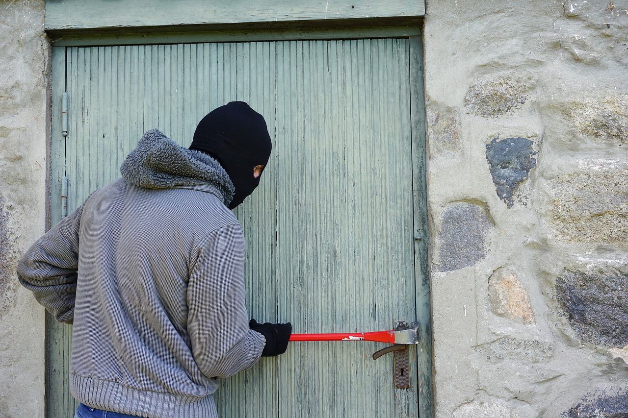 Inbrekers buiten de deur: Beveilig je huis met deze tips